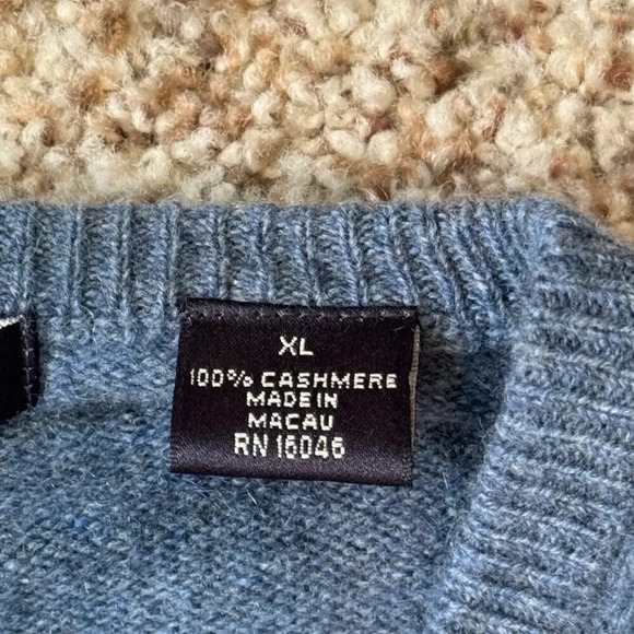 NORTHERN ISLES 100% CASHMERE sweater, XL, V Neck - Picture 4 of 10